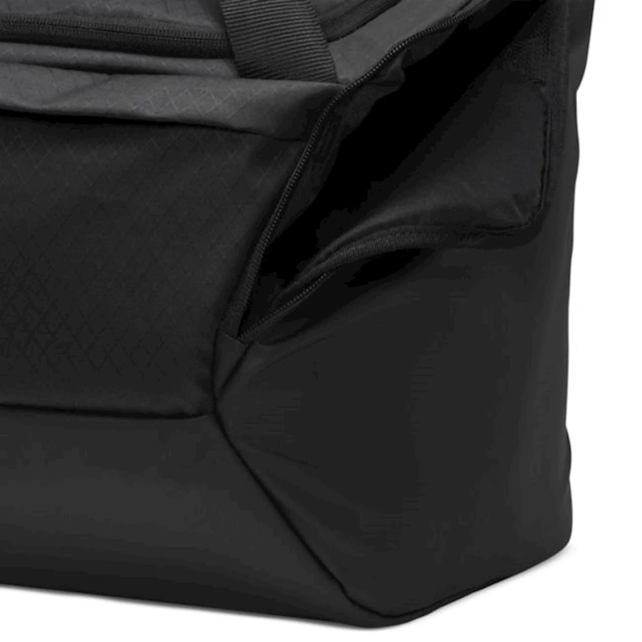 Nike Brasilia Winterized Training Duffel Bag DD4579 - Image 3